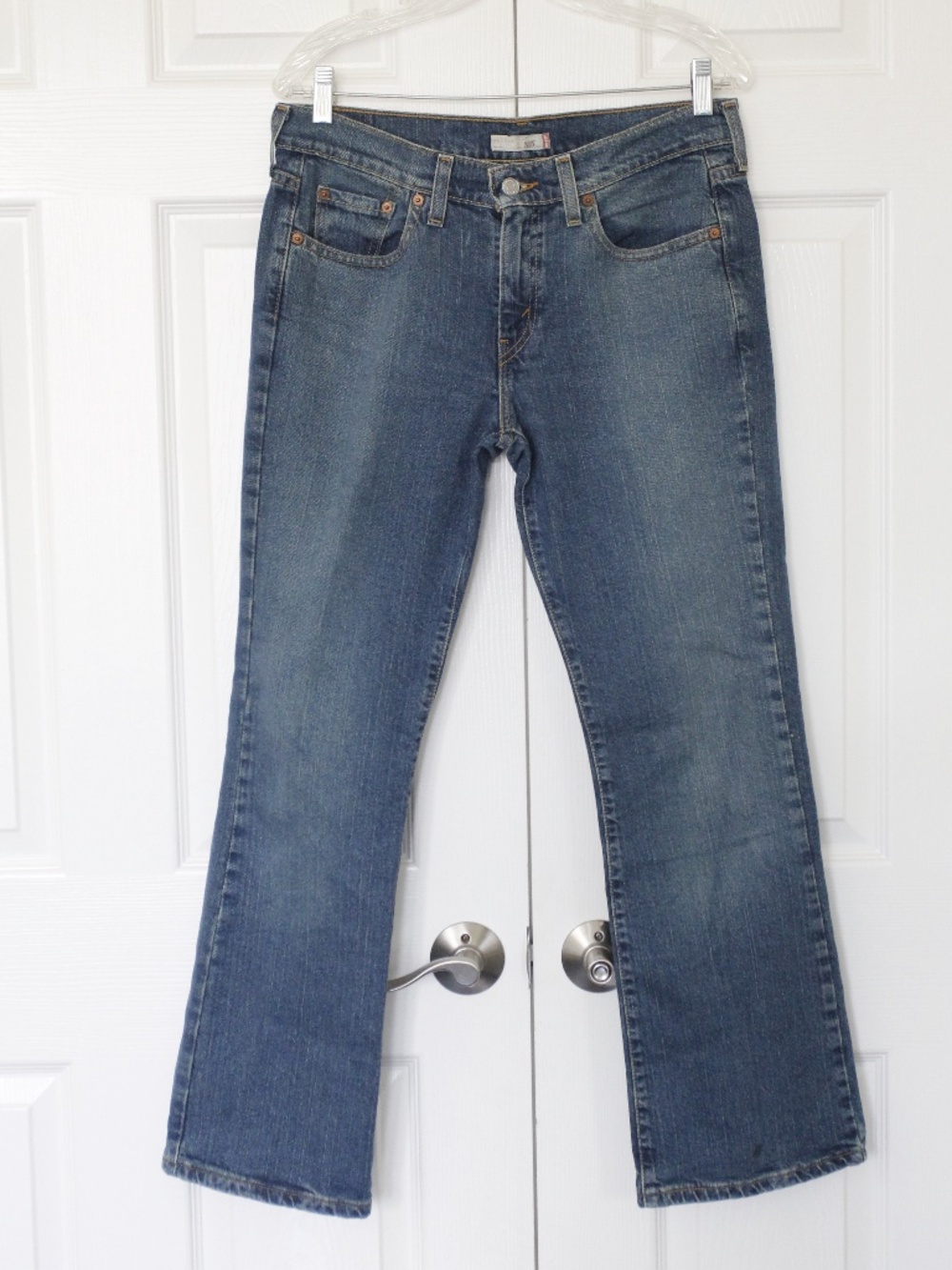 Levi's Boot Cut 515 Size 8 Short